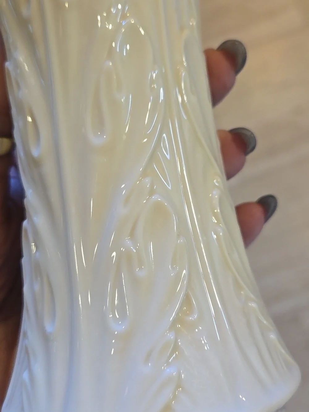 Lenox Woodland Series Creamy Ivory Vase
